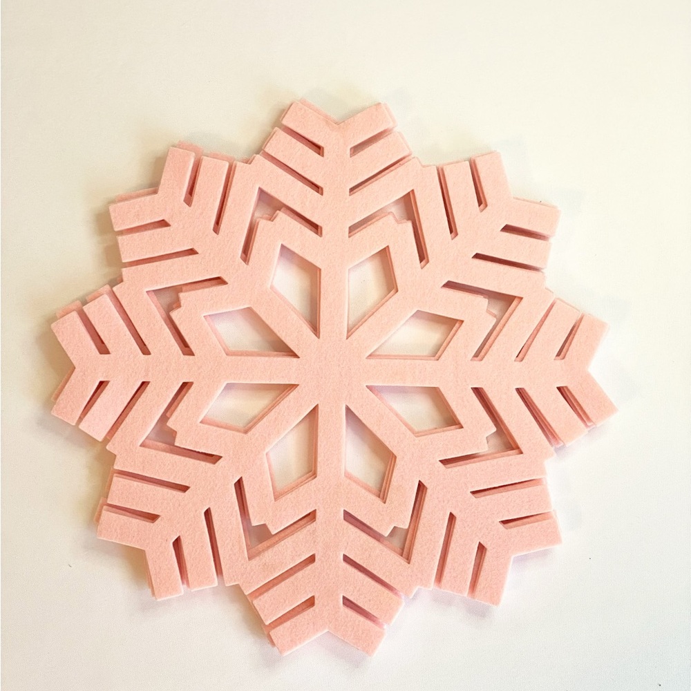 Wondershop Pink Felt SET OF 4 Snowflake Placemats 14” Holiday Table Decor - Picture 2 of 5